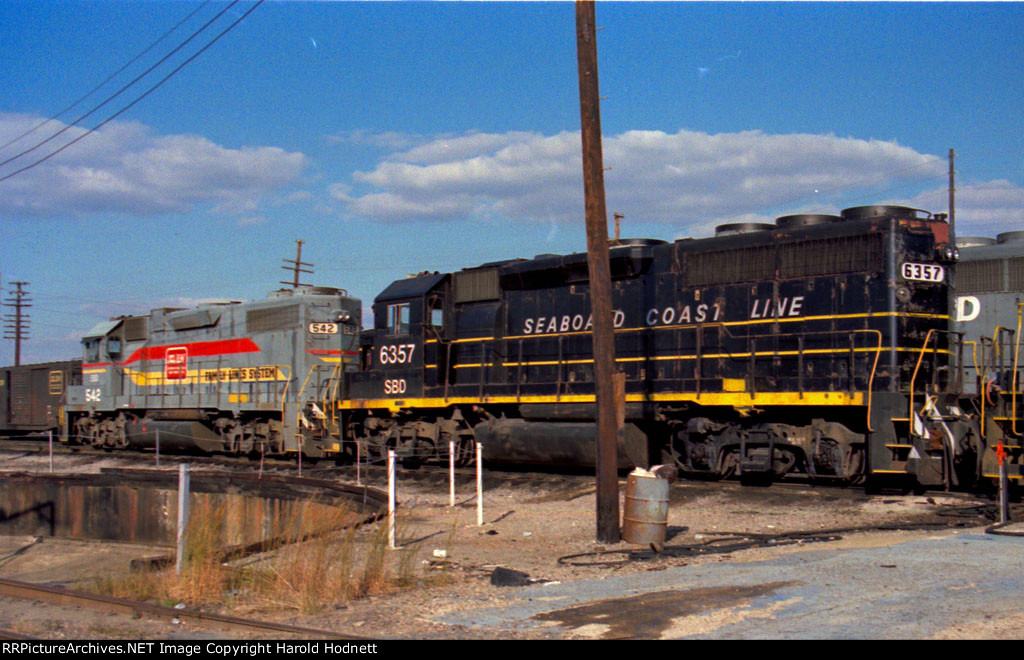 SBD 542 & 6357 sit beside the turntable